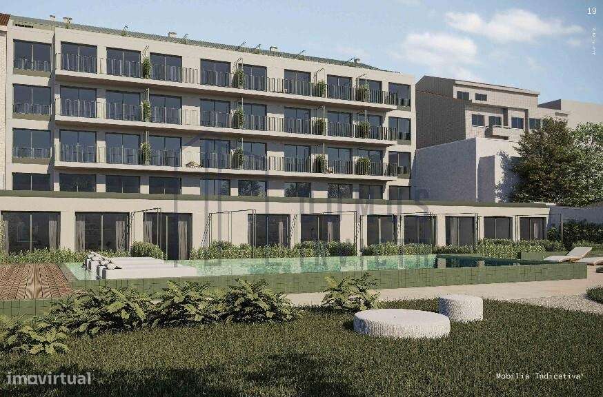 Apartamento T0 centro do Porto com lugar de garagem - Grande imagem: 2/8