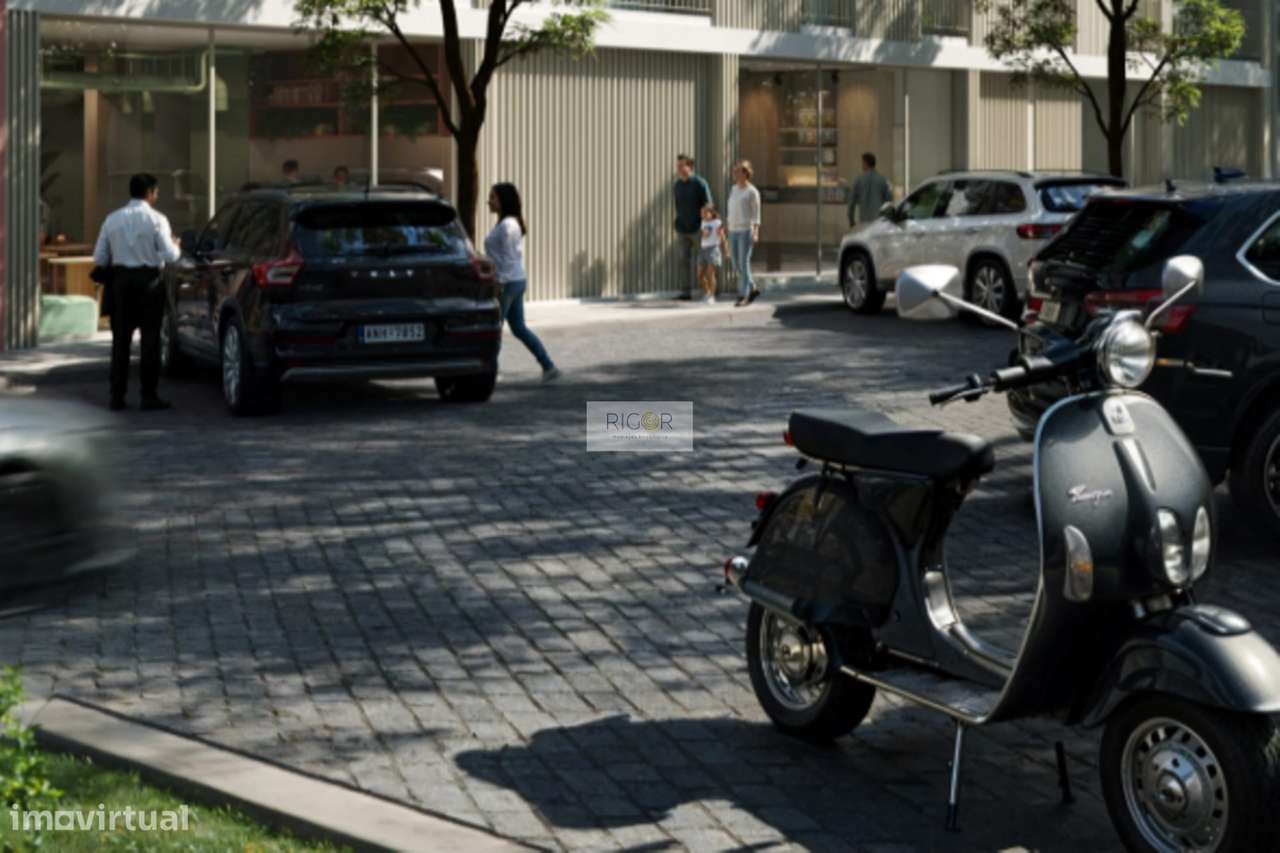 Loja de 82m2 com terraço e jardim exterior a poente a 500mts da praia - Grande imagem: 5/10