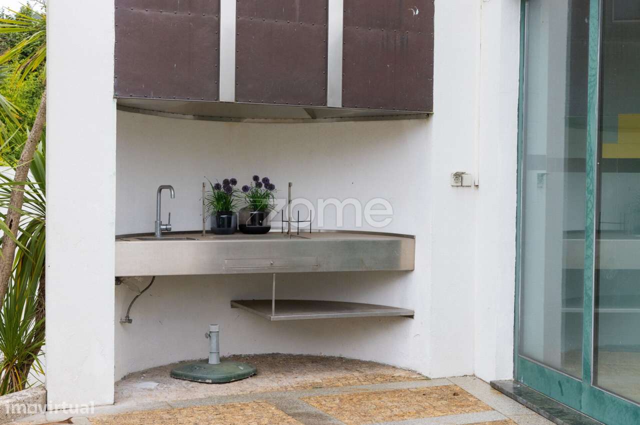 LUXUOSA MORADIA - LOCALIZAÇÃO PREMIUM NO CENTRO DE FAMALICÃO-38