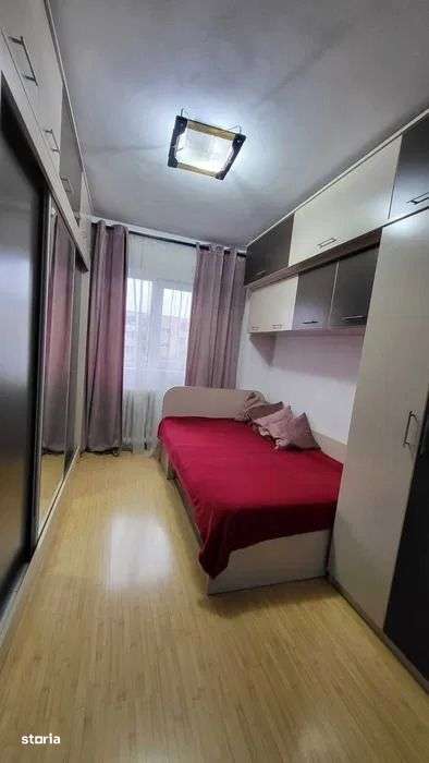 AP. 3 CAMERE DRUMUL TABEREI, MASINA SPALAT VASE, 70 MP, MODERN - Imagine principală: 4/8