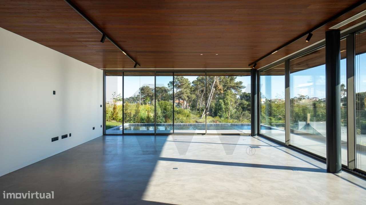 Moradia T4 de Luxo em Birre | 3 Pisos, Piscina, Cave com Luz Natural e - Grande imagem: 4/60