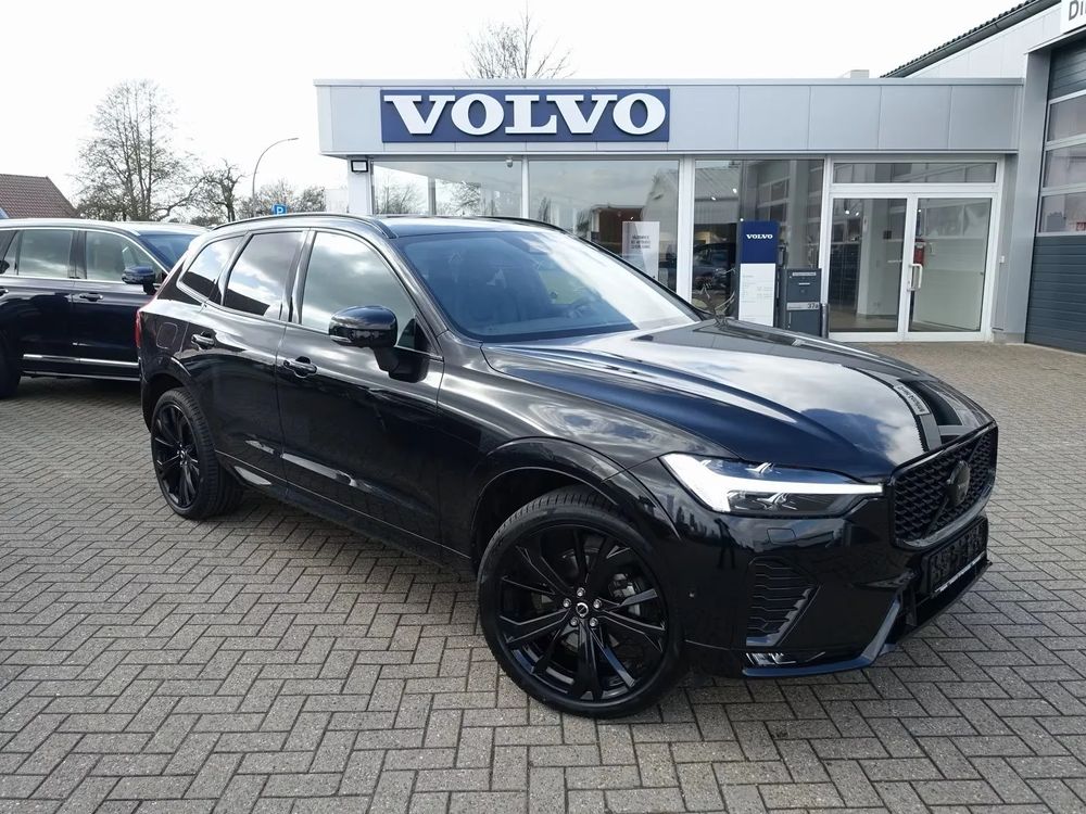 Volvo XC60 II B5 B AWD Ultra Black Edition 2025