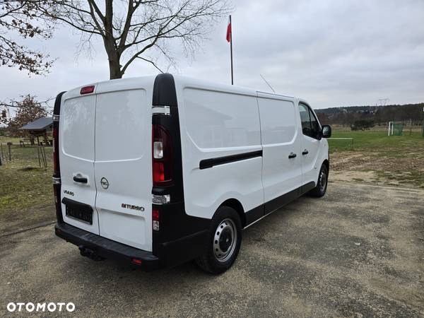 Opel Vivaro - 17