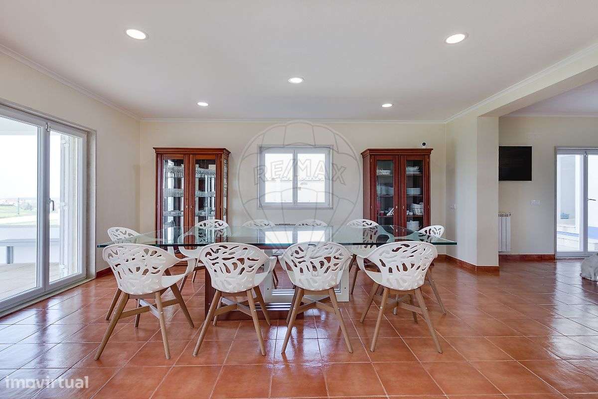 Moradia T5 para venda-5