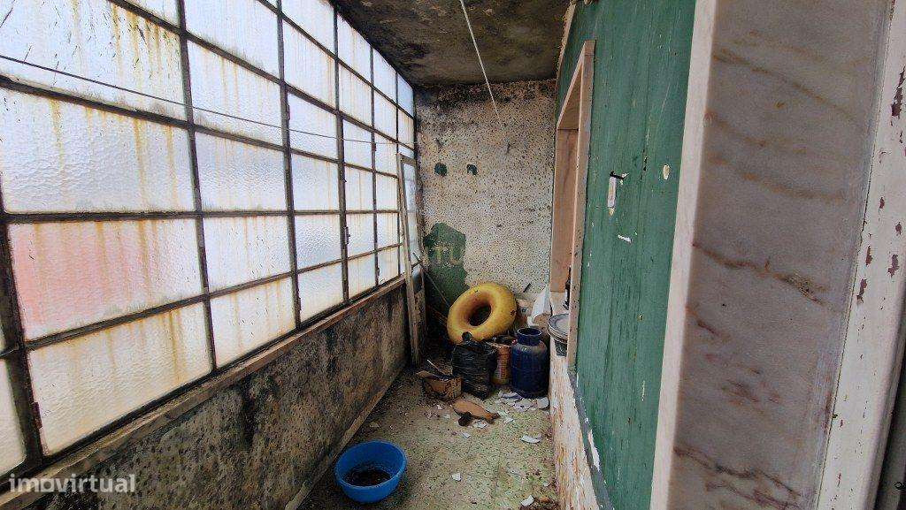 T2 no Centro de Vila Franca de Xira – Excelente Localização - Grande imagem: 5/34