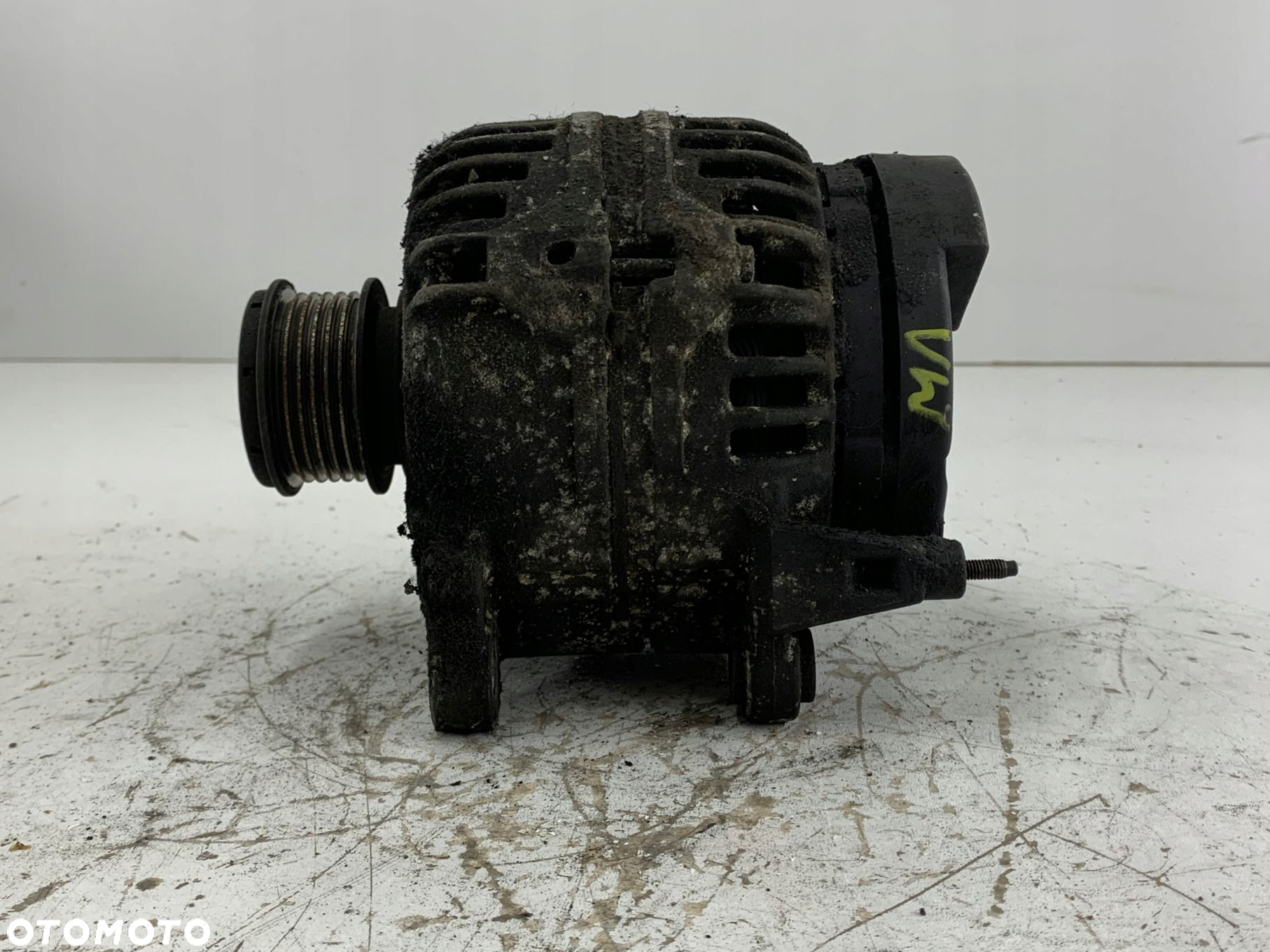 VW GOLF IV 1.9 TDI ALTERNATOR - 3