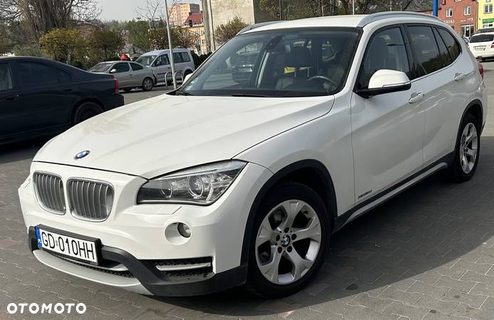 BMW X1 xDrive18d xLine - 12