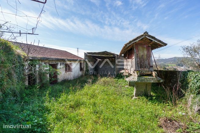 Moradia para Restaurar T2 Venda em Sande, Vilarinho, Barros e Gomide,V-31