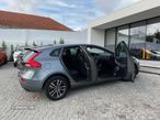 Volvo V40 2.0 D2 Momentum Geartronic - 22