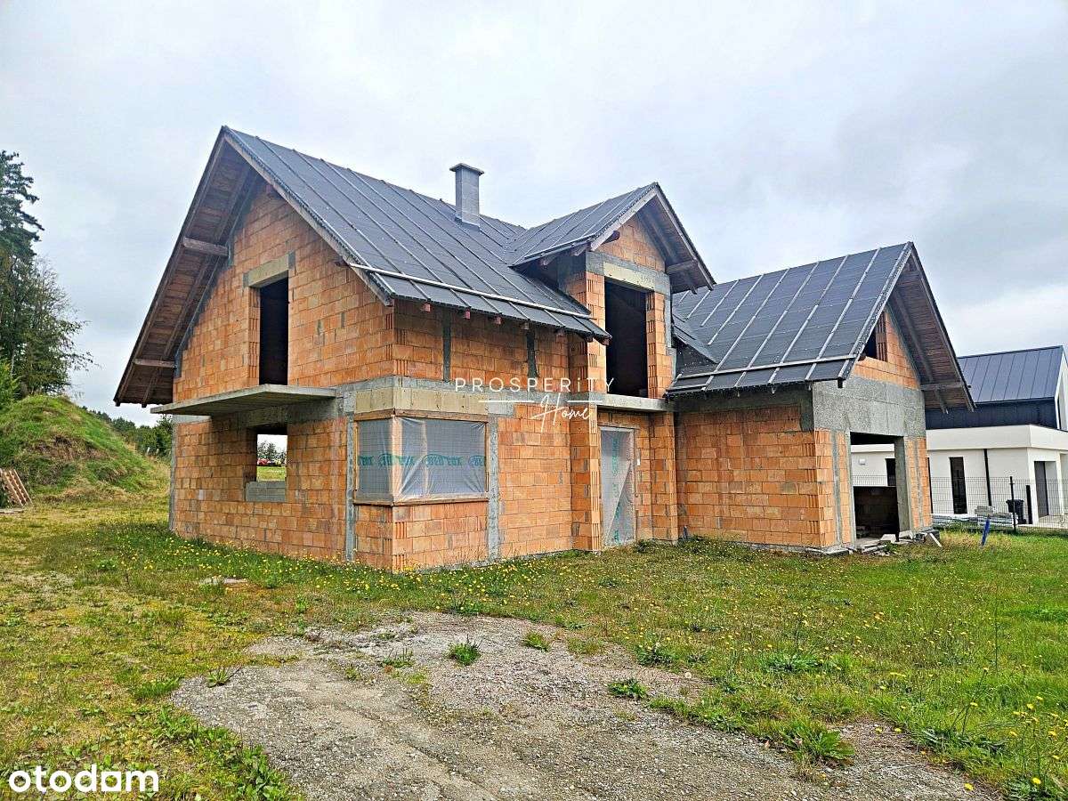 Dom w stanie surowym otwartym pod lasem - Góra - Pełny obrazek: 1/18