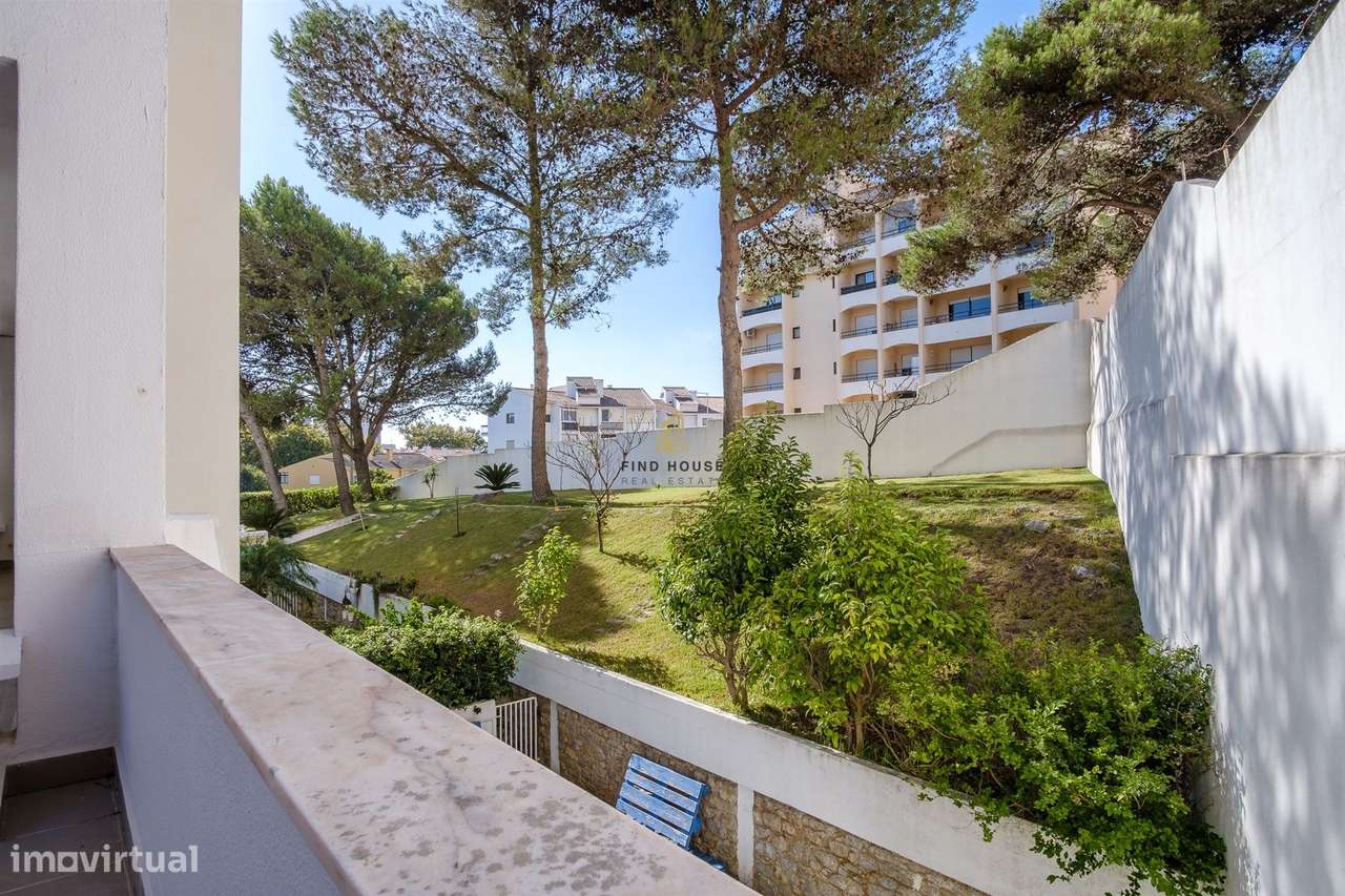 T2 com vista mar, garagem e arrecadação em Condomínio com piscina e ja-50
