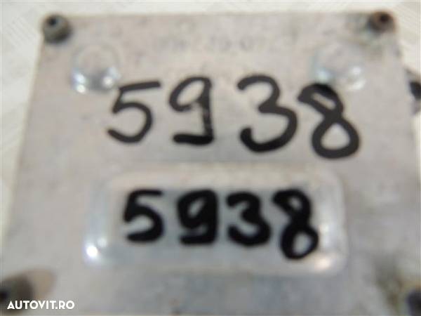 Calculator xenon Mercedes E-Class Dupa 2002 cod 5DF008279-0D / A0028202422 - 3