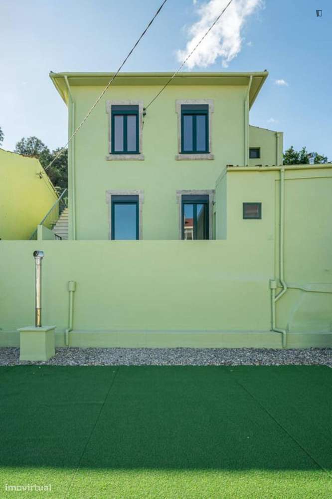 Apartamento com 2 quartos - localizado em Campanhã Porto - Grande imagem: 2/9