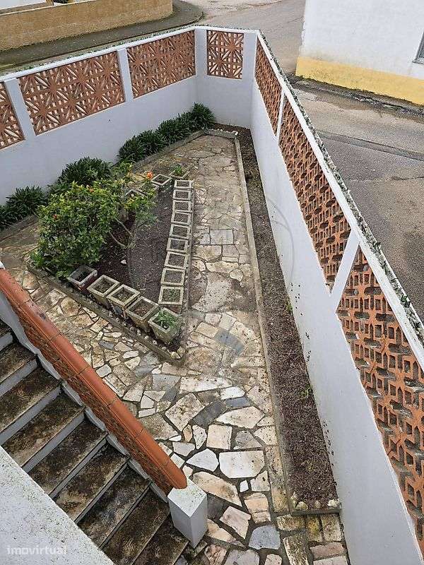 Moradia T2 para venda - Grande imagem: 3/29