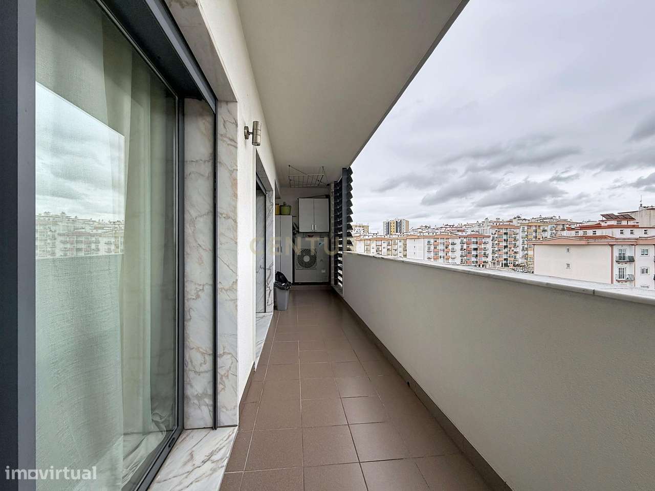 Luxuoso Duplex T4+1 em Amora, Seixal com Vista Panorâmica-13