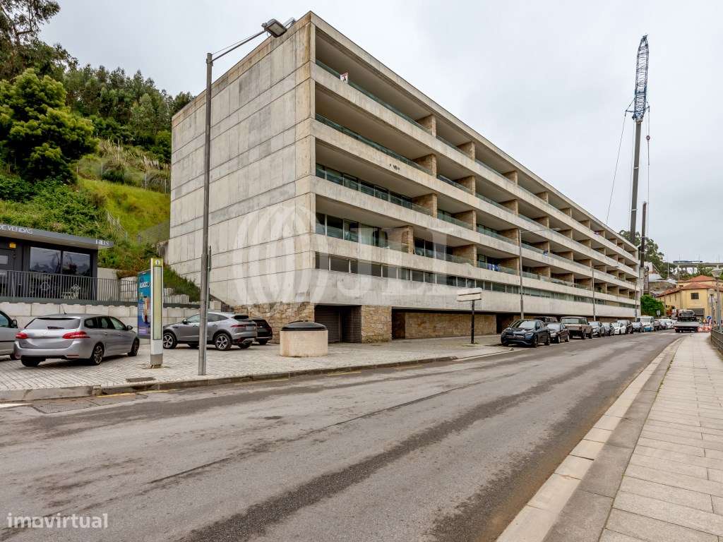 Apartamento T4 com estacionamento, em Vila Nova de Gaia-29