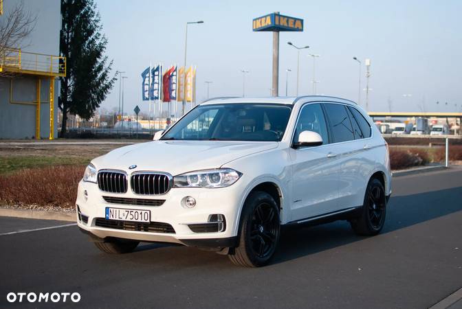 BMW X5 xDrive35i Sport-Aut - 2