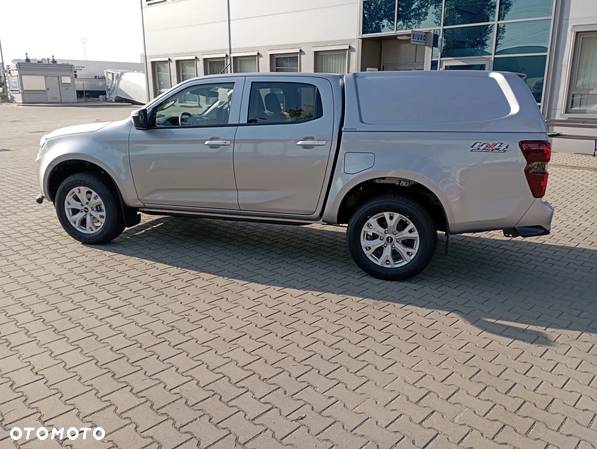 Isuzu D-Max 1.9 DC LS - 8