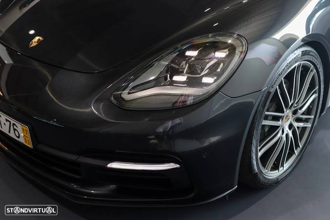 Porsche Panamera 4 S - 10