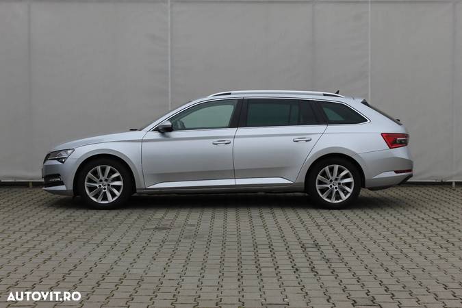 Skoda Superb Combi 2.0 TDI 4X4 DSG Style - 2