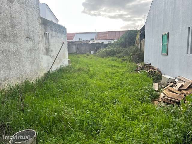 Prédio urbano sito em Benavente - Grande imagem: 3/18