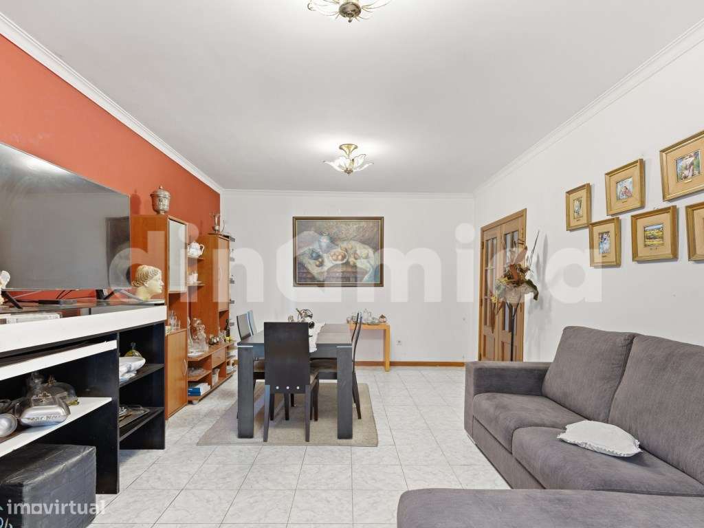 Apartamento T2+1 - Vermoim!-9