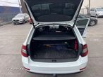 Skoda Octavia Combi Diesel 2.0 TDI 4X4 DSG Ambition - 13