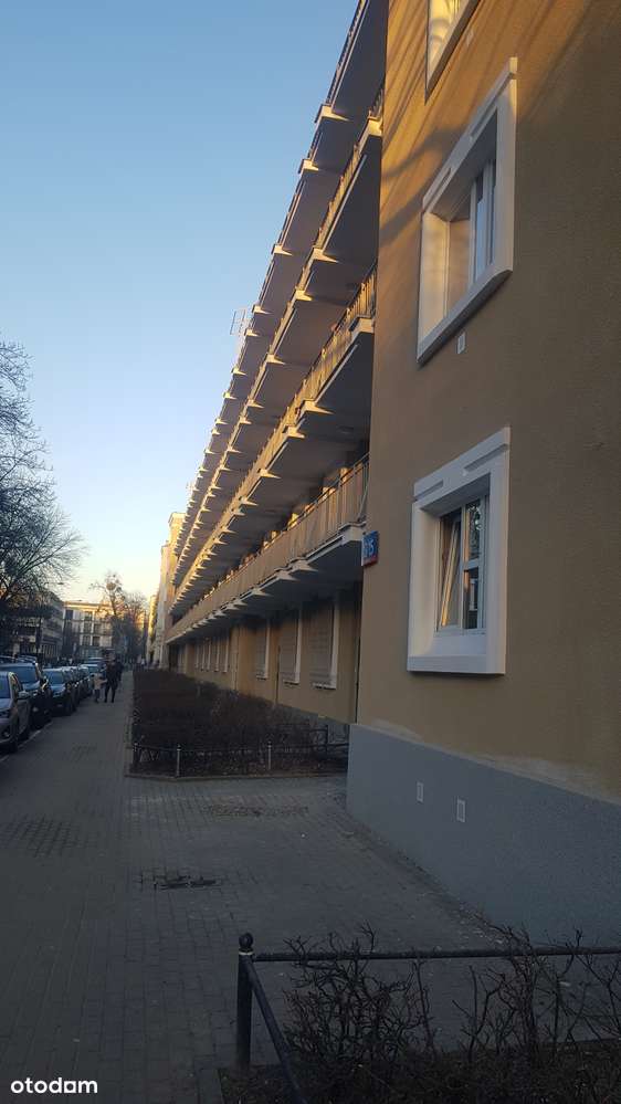 32,7 m2, Śródmieście-Muranów, 1-pokojowe, kuchnia widna, piwnica-7