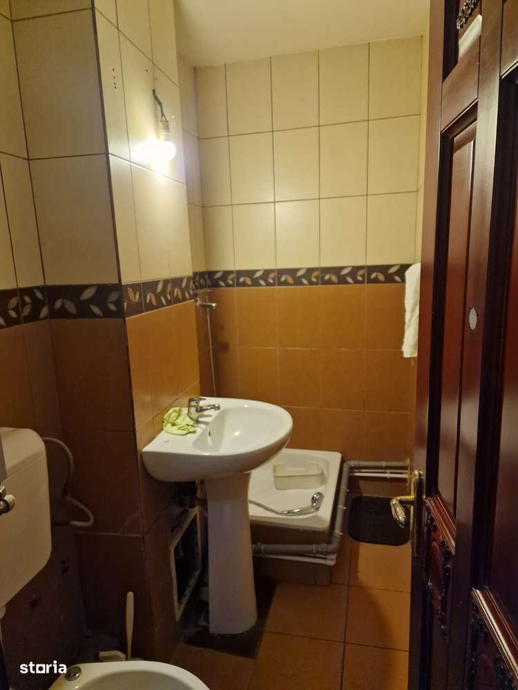 Vanzare Apartament 4 Camere - Fantani - Unirii - Palatul Parlamentului-12