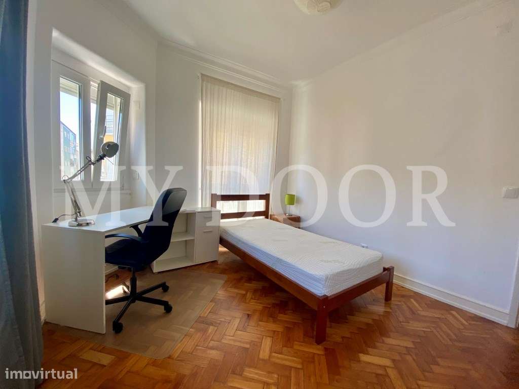 QUARTO p/ ARRENDAR na Vila de Moscavide - junto à Universidade Euro... - Grande imagem: 4/17