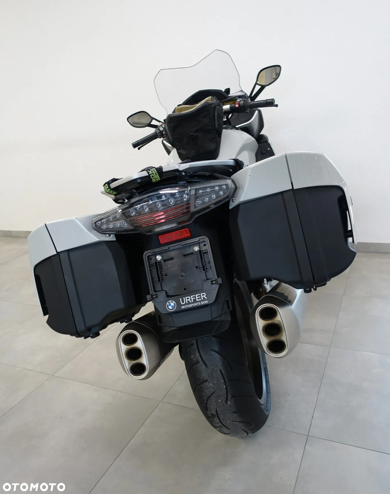 BMW K - 9