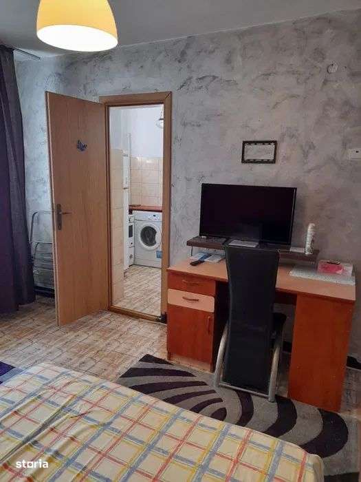 Garsoniera, Zona Ultracentrala, Parter, Mobilata si Utilata - Imagine principală: 4/7