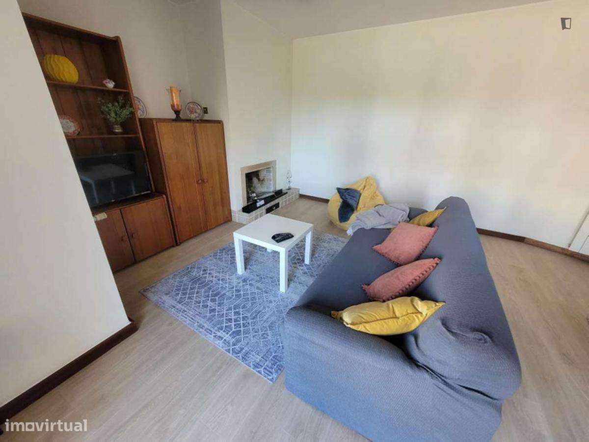 Apartamento com 2 quartos - localizado em Vila nova de gaia - Grande imagem: 4/6