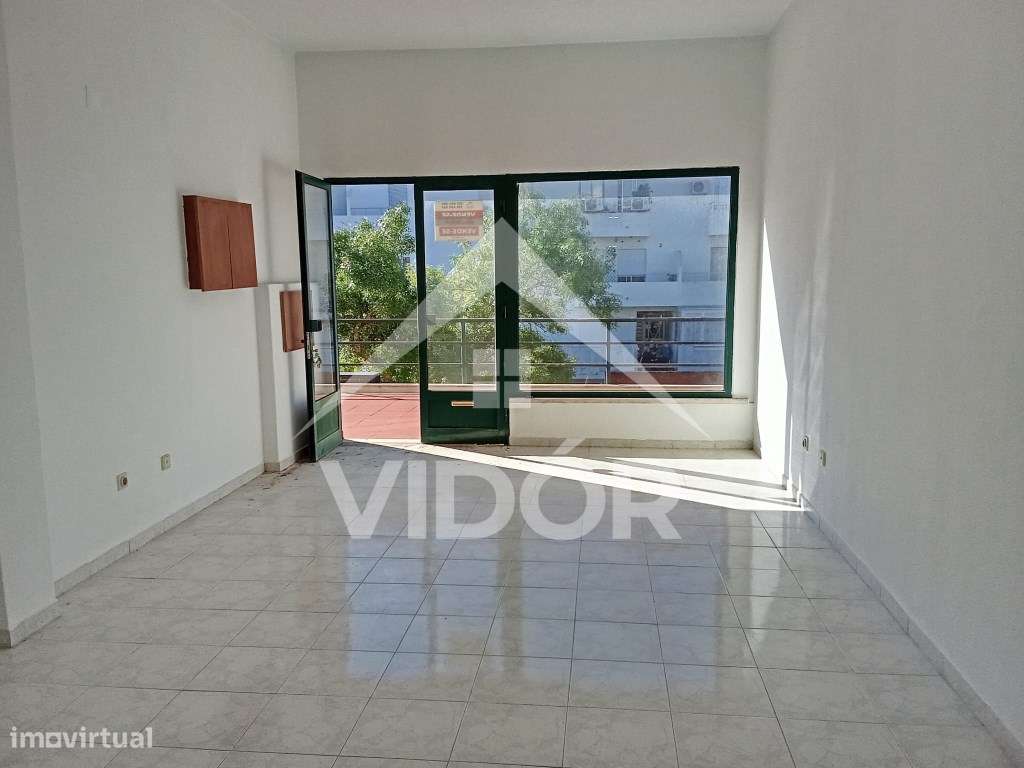 Loja com 38m2 no Mercado Municipal da Baixa da Banheira - Grande imagem: 5/6