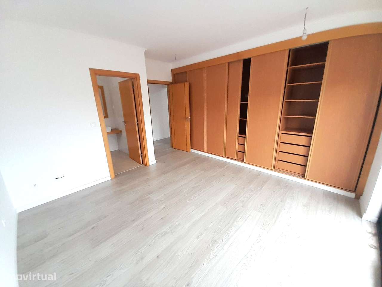 Magnifica Moradia no Centro do Feijó-7