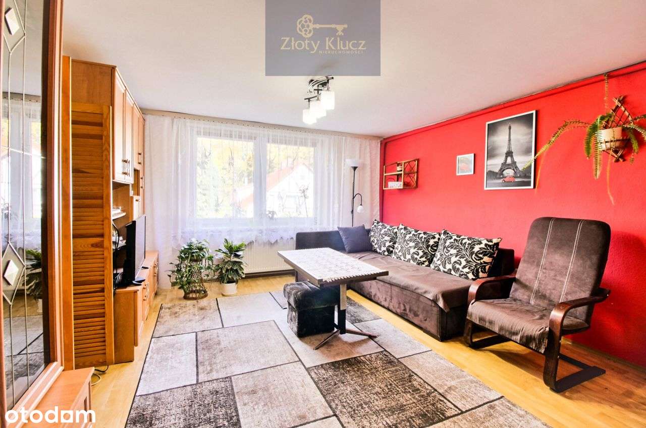 Dom z tarasem-5 pokoi-ogród-dwa garaże murowane-6