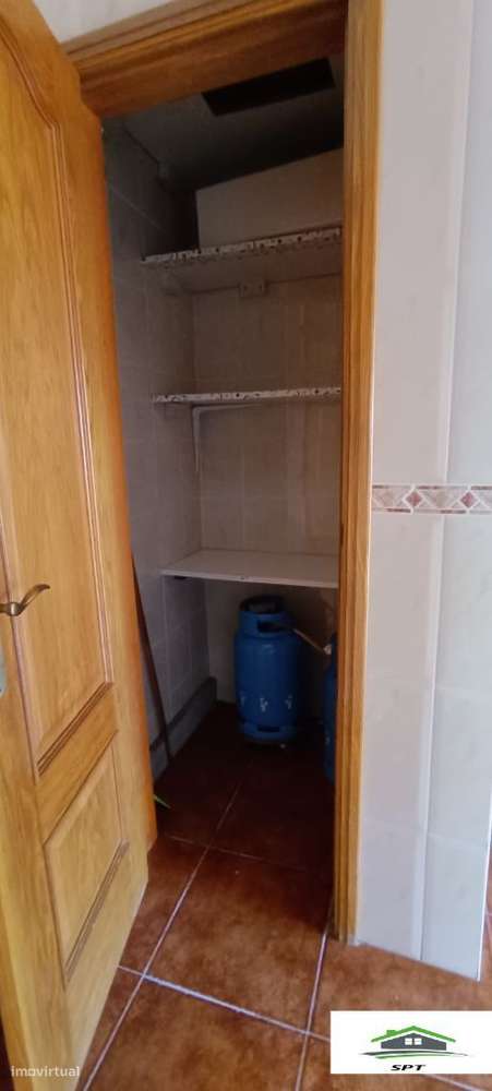 Sobralinho Apartamento T1 Coz/semi-equipada - Grande imagem: 3/8