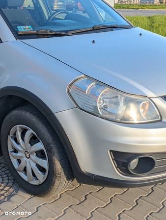 Suzuki SX4 1.6 Premium 4WD - 15