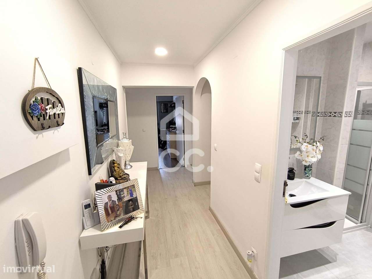 T3 Remodelado no Centro de Massamá - Grande imagem: 5/23