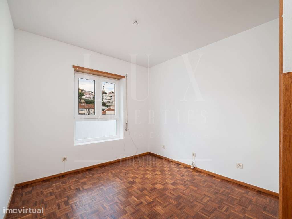 Apartamento T4 com Garagem | Rua Sanches da Gama, Coimbra-15