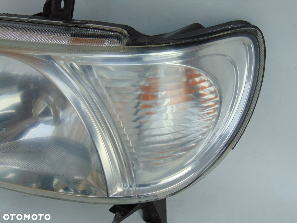 Oryginalna lampa przednia przód lewa Daihatsu Move 01-05r Europa - 4