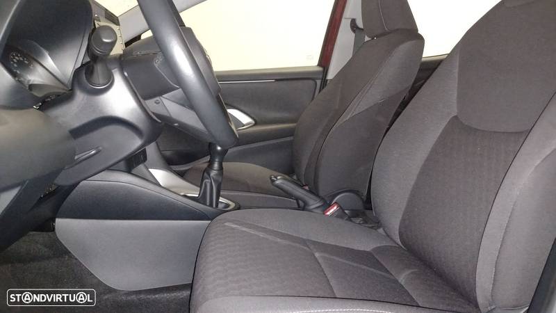 Toyota Yaris 1.0 VVT-i Comfort Plus - 12