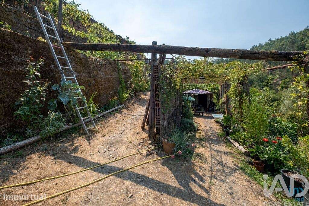 Casa / Villa em Alvares de 477,00 m2 - Grande imagem: 4/16