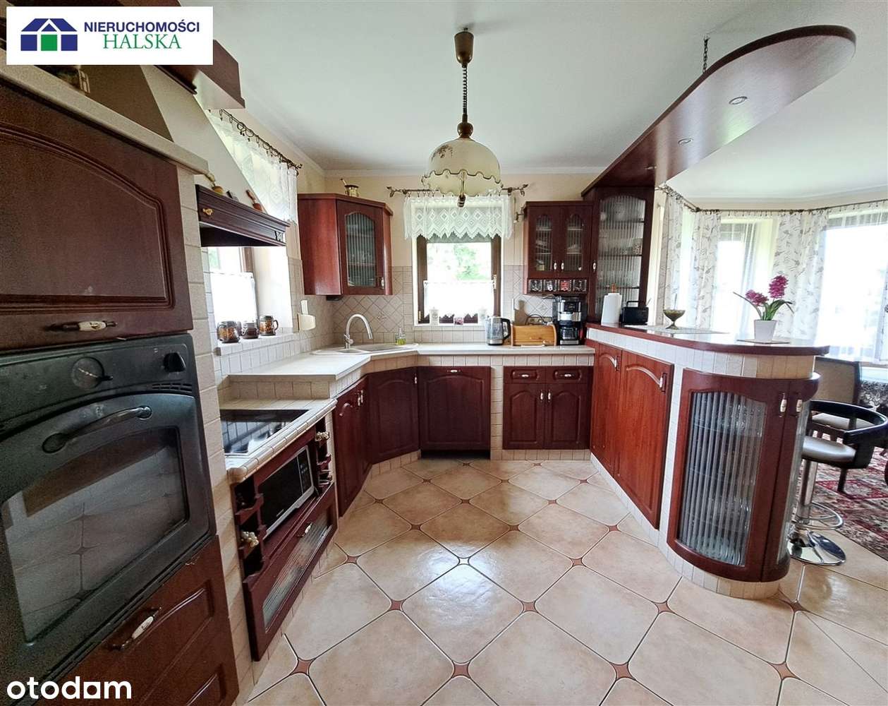 Dom na sprzedaż w mieście z dużą działką-6