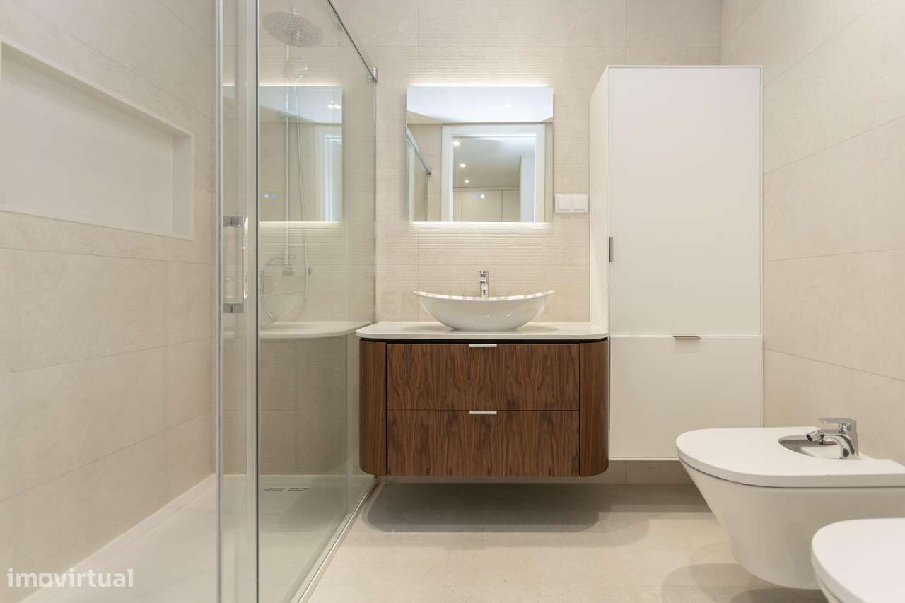 T3 de Luxo | 2.º Andar Direito | Varanda em L | Quinta do Desembargado-36