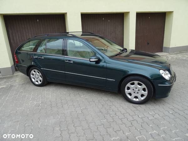 Mercedes-Benz Klasa C 200 CDI Elegance - 20