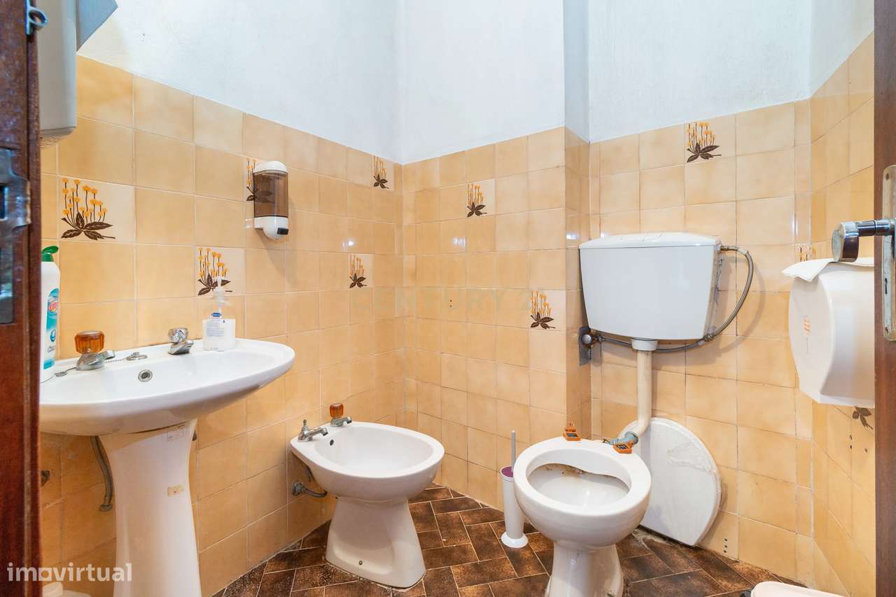 Pavilhão/ Armazém Mira de Aire-5