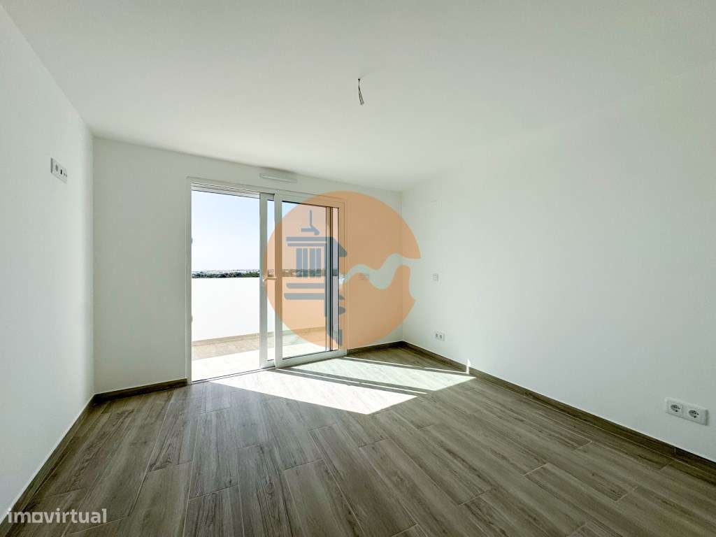 Duplex T1+2 Vista Mar - Orientação a Sul - Altura - Construção Nova - Grande imagem: 4/35