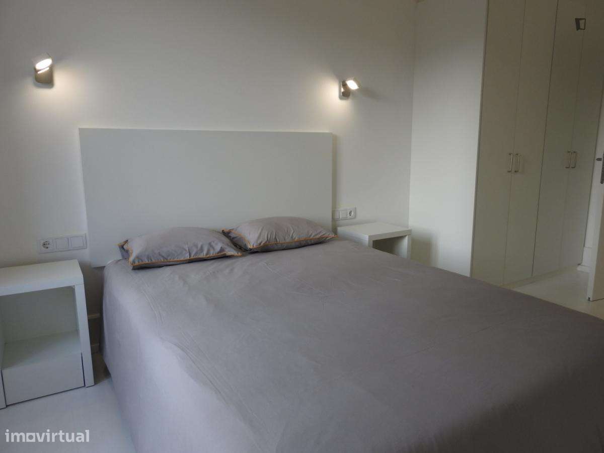 Quarto - localizado em Saldanha Lisbon - Grande imagem: 4/31
