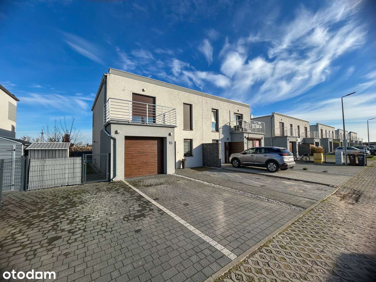 Na sprzedaż dom w zabudowie bliźniaczej - ul. Kameralna-14